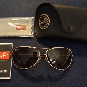 Ray-Ban Black Sunglasses Accessories Set
